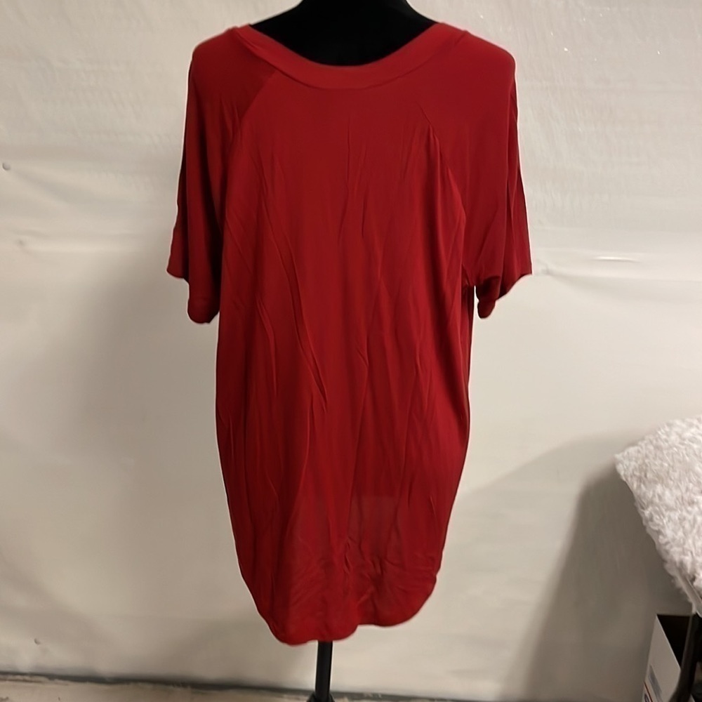 Pink by VS red V-neck T-shirt size S - Picture 4 of 7
